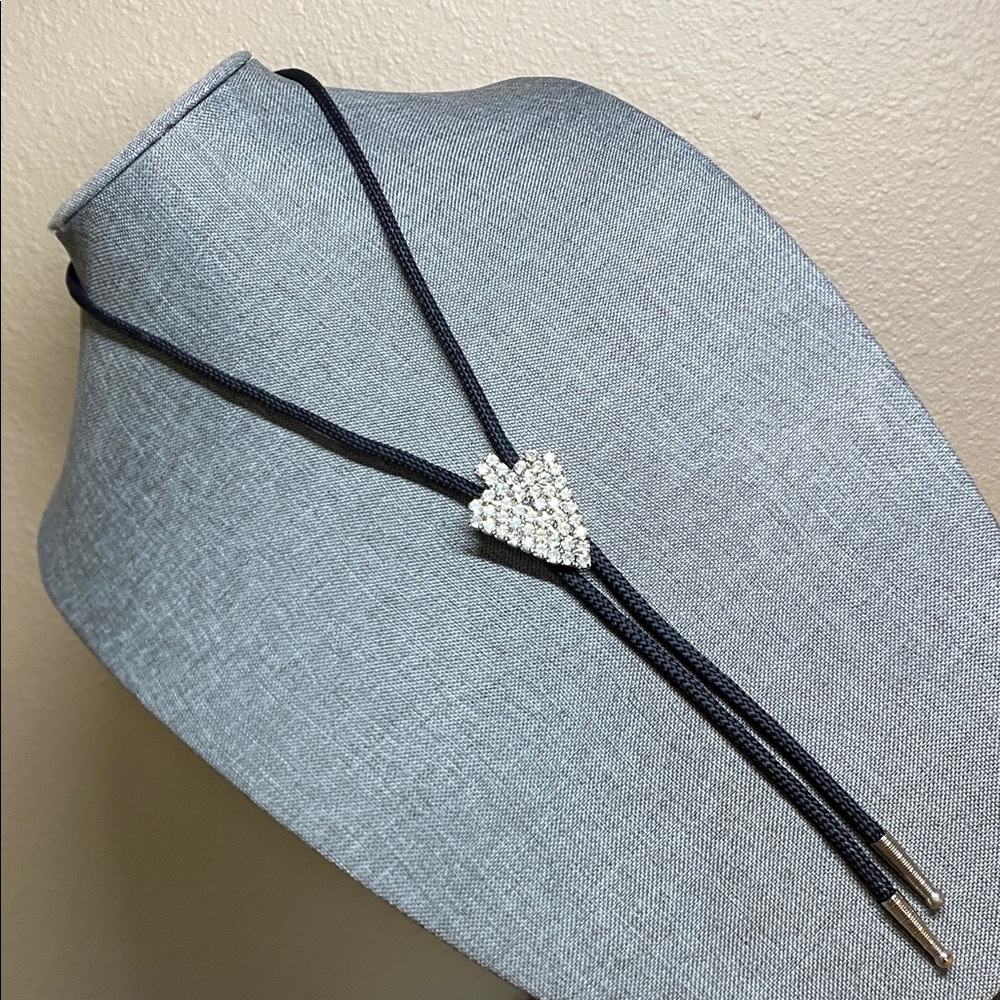 Rhinestone Arrowhead Bolo Tie/Necklace